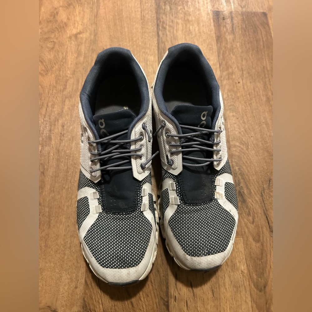 On Running Women’s Sneakers